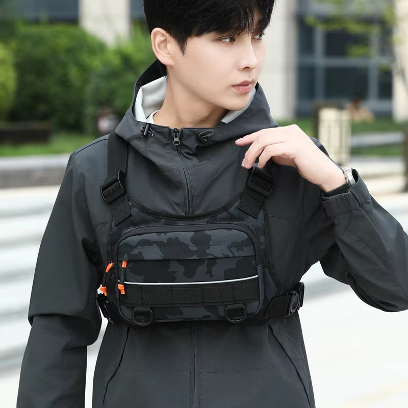 Tactical Vest Men - เสื้อกั๊กสะพายหน้าสำหรับปั่นจักรยาน กระเป๋าเป้สะพายหลังแบบยุทธวิธี สำหรับตั้งแคมป์ ปีนเขา ล่าสัตว์ กระเป๋าเป้สะพายไหล่