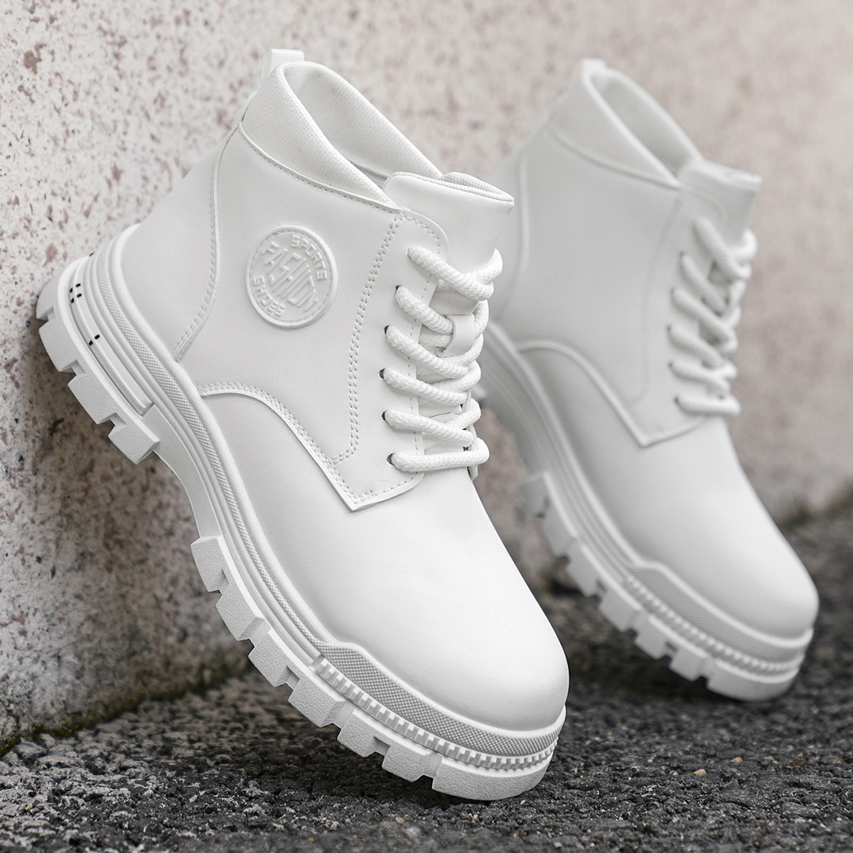 รองเท้าบูทมอเตอร์ไซค์สีขาวสำหร - Men'S Fashion Footwear บทวิจารณ์และราคา