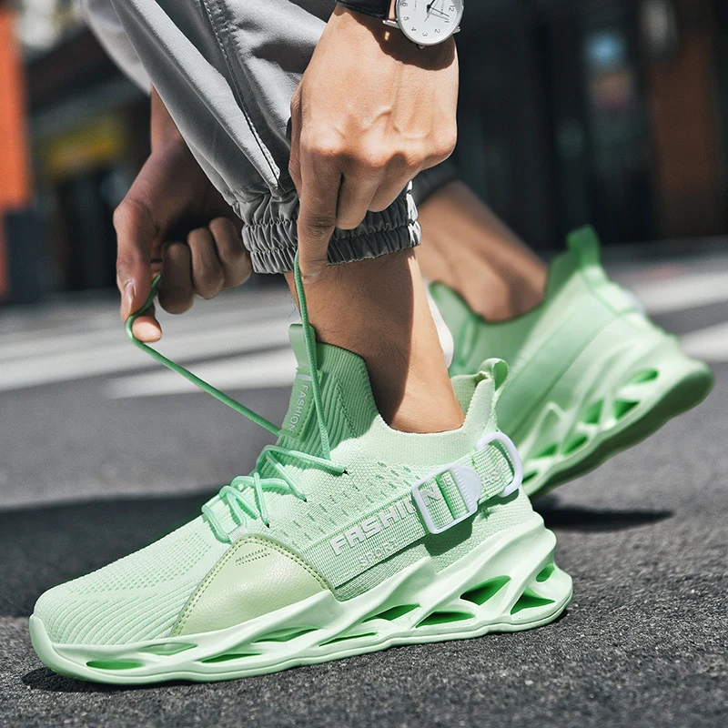 2025 รองเท้าผู้ชายแฟชั่นน้ําหน - Mens Fashion Summer 2025 บทวิจารณ์และราคา